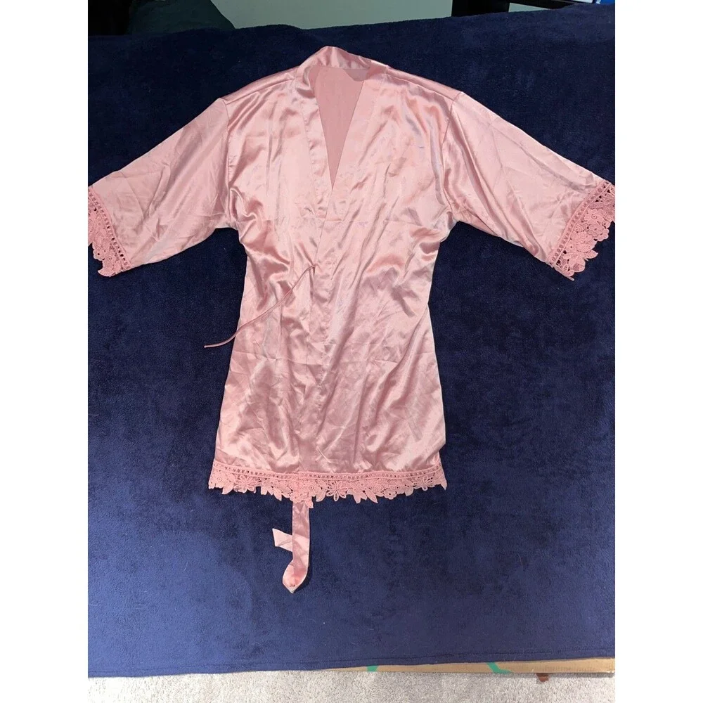 Pink Satin Floral Trim Bridal/Bridesmaid Robe